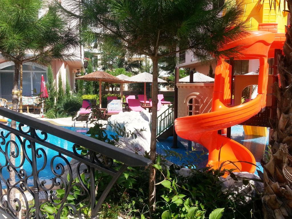 Menada Romance Marine Apartments Slantschew brjag Exterior foto